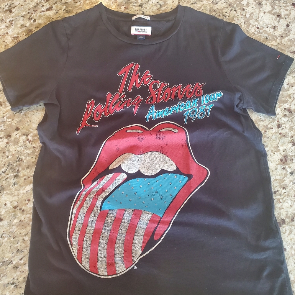 Rolling Stones Tee Size Small